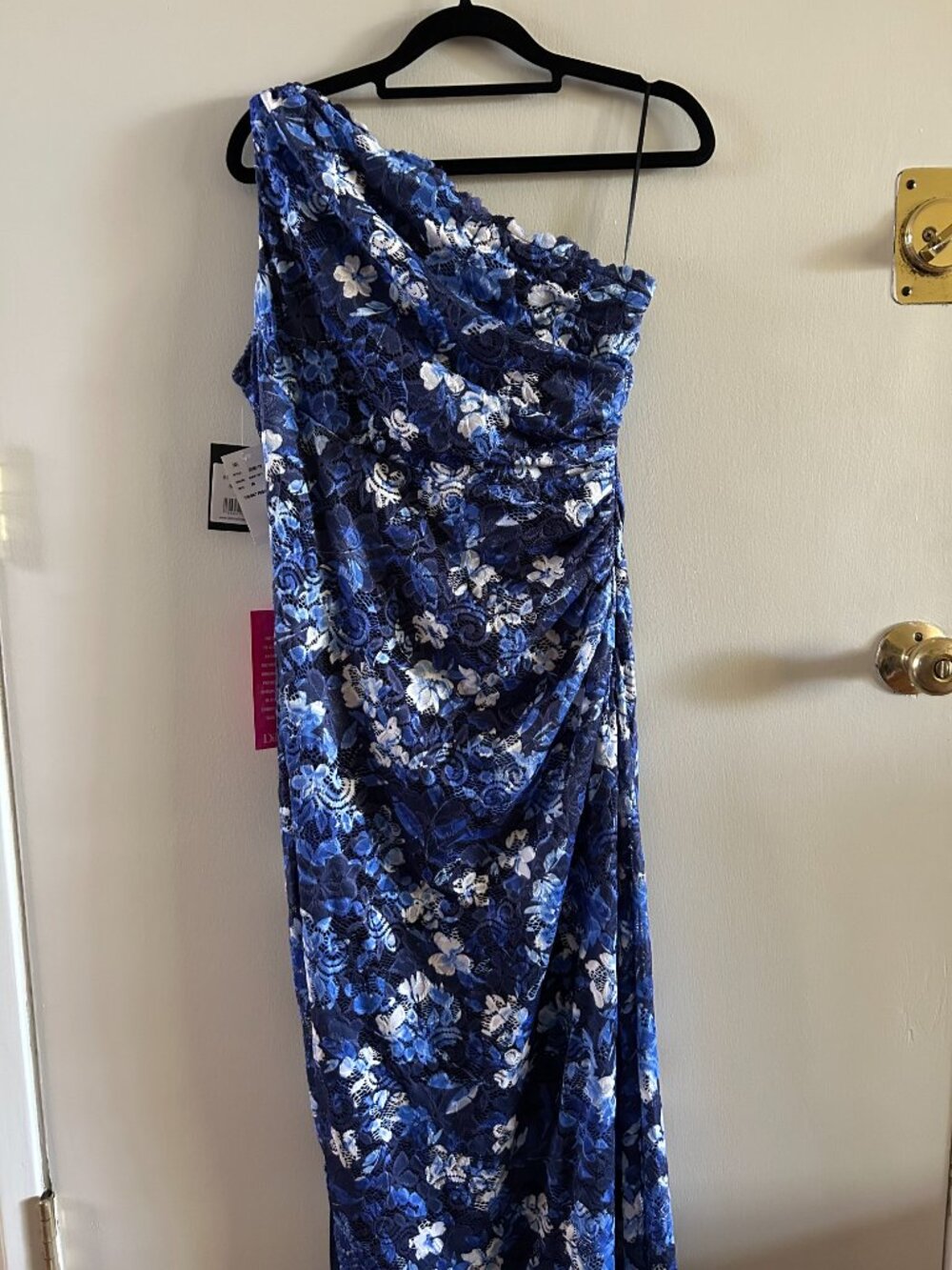 Blue embroidered lace floral one shoulder cocktail dress for wedding guest - Picture 2 of 5